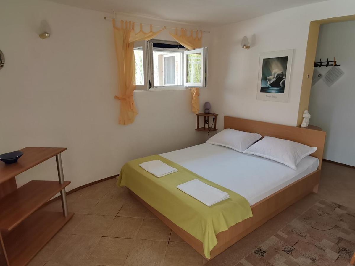 פרימוסטן Apartments Ada מראה חיצוני תמונה