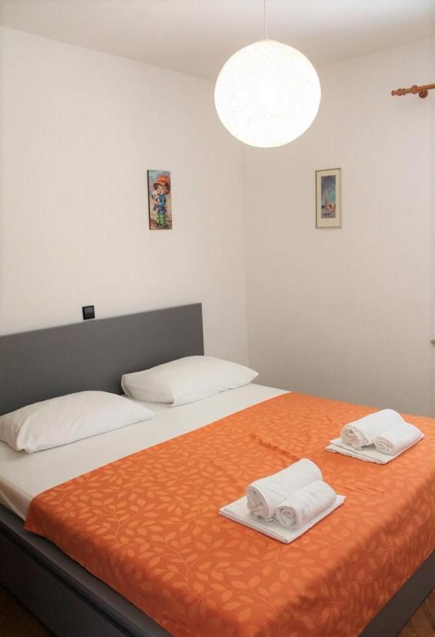 פרימוסטן Apartments Ada מראה חיצוני תמונה
